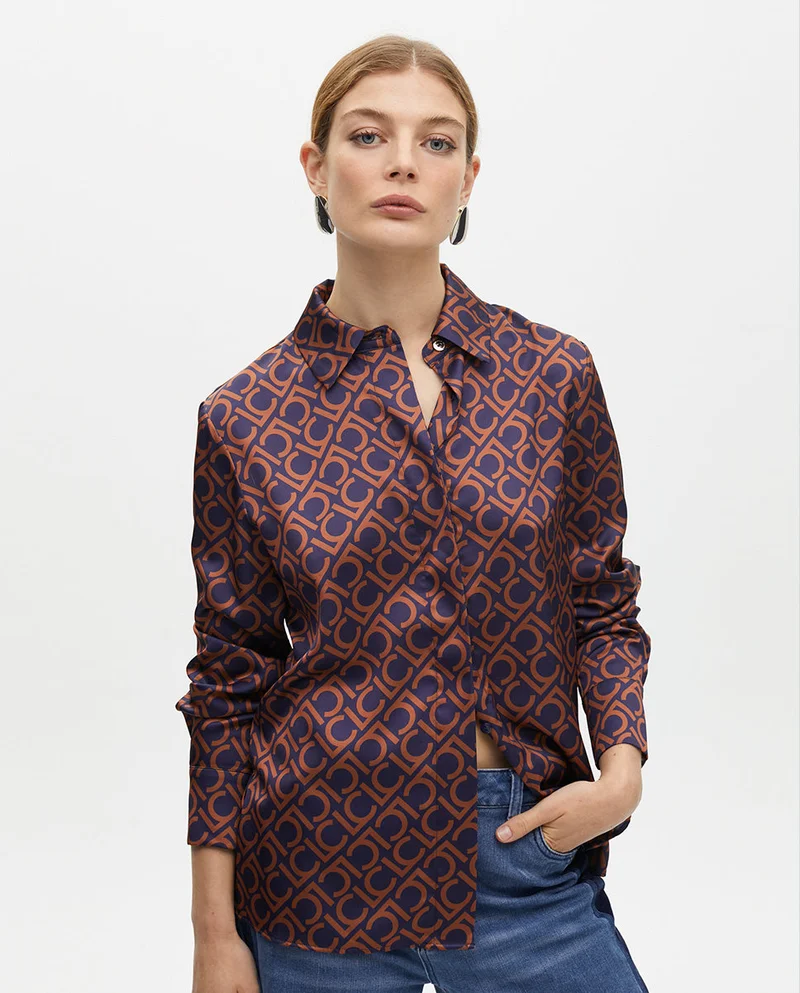 Lola Casademunt Straight Logo Shirt